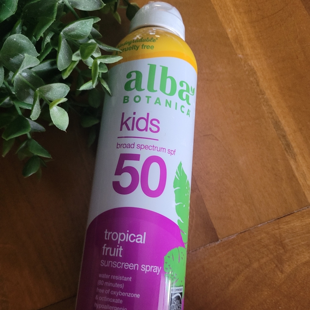 Brand new alba botanicals kids sunscreen